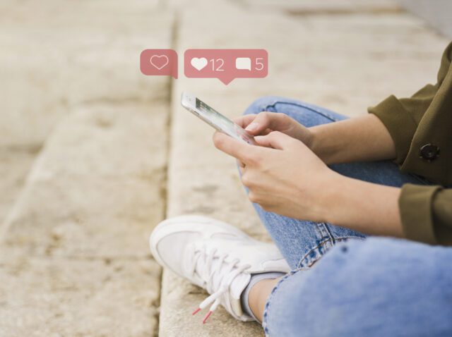 projeto que proíbe redes sociais para menores