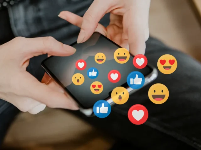 Reino Unido Proíbe Redes Sociais