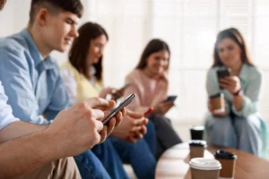 regulação de redes sociais para menores